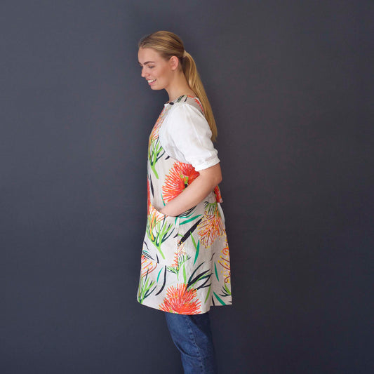 Grevillea-Creative-Apron-Side-View